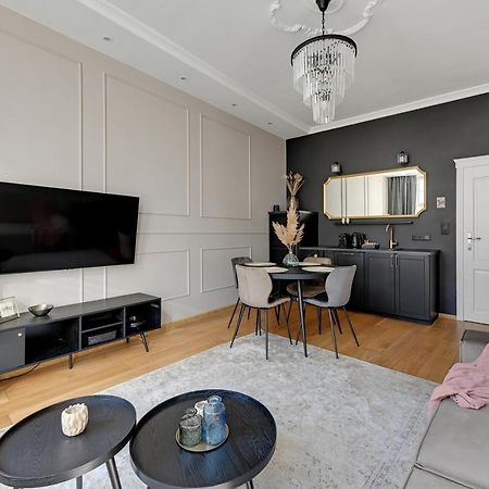Old Town Ogarna IV Glamour By Downtown Apartments Gdansk Exterior photo